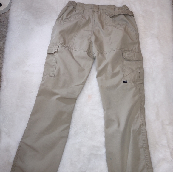 5.11 Tactical Khakis Pants - Picture 12 of 17